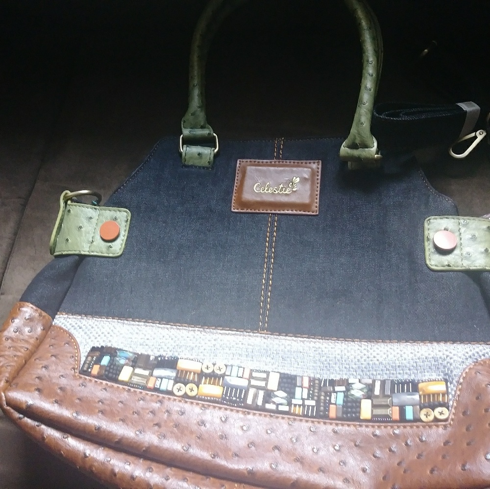 Unique Womens Purse!!